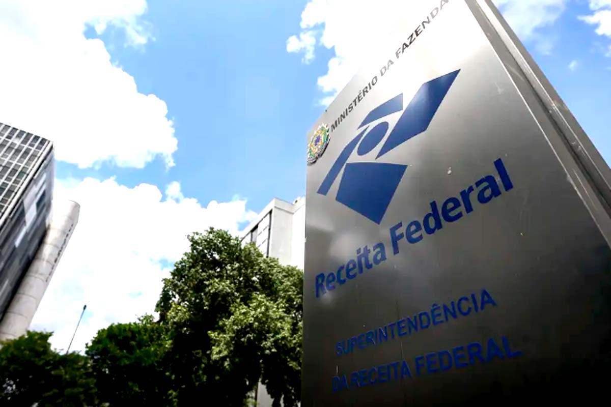 Arrecadação federal bate recorde e supera R$ 278 bilhões em abril