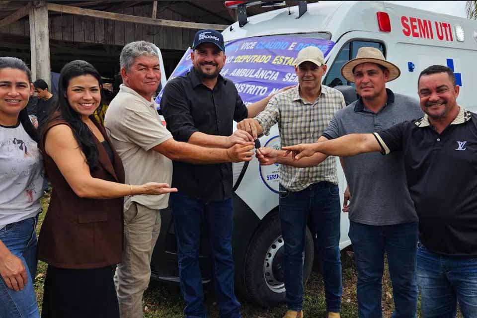 Em Seringueiras lideranças e agricultores agradecem ao trabalho do deputado Jean Mendonça