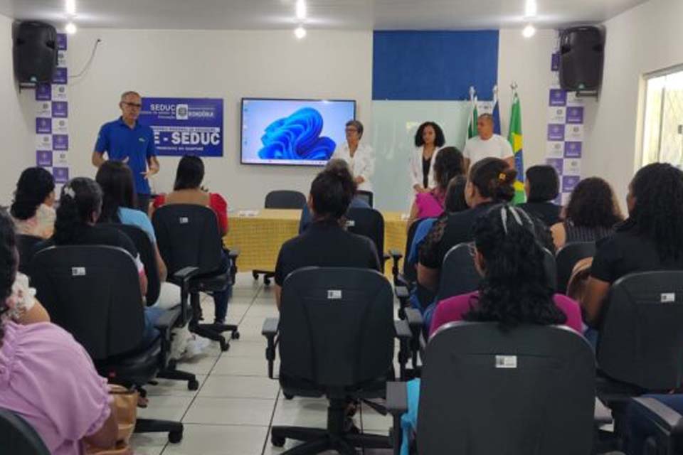 Técnicos de escolas de Seringueiras, São Francisco e São Miguel recebem capacitação em manipulação de alimentos