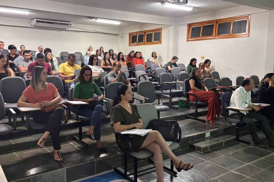 Prefeitura de Ji-Paraná amplia capacitação de profissionais da saúde para reduzir mortalidade materna e infantil