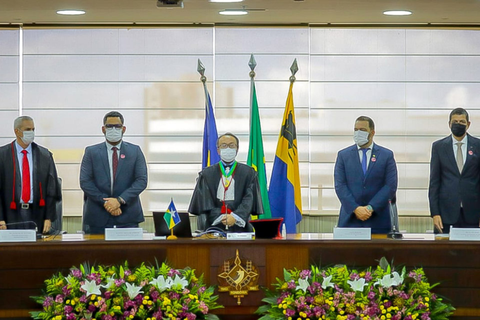 Presidente da ALE-RO, Alex Redano prestigia a posse dos novos gestores do Tribunal de Justiça de Rondônia