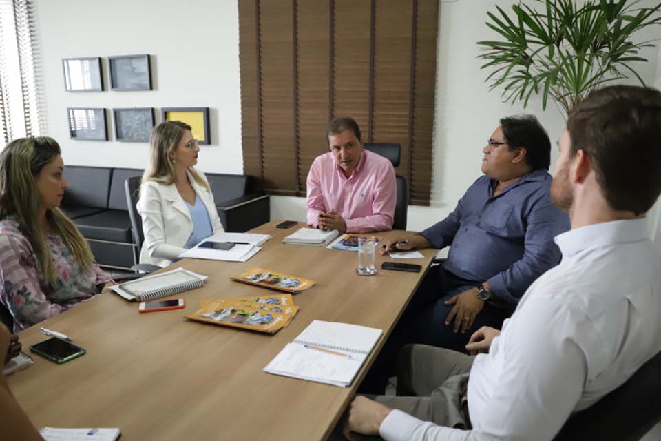 Prefeito Hildon Chaves se reúne com Fundação Lemann para discutir avanços e metas