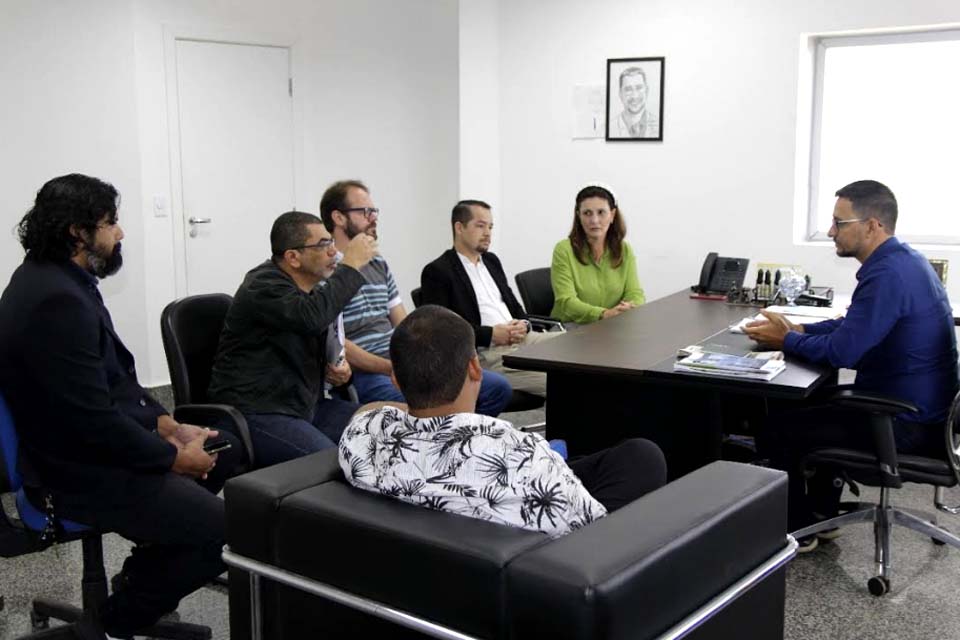 Deputado Anderson Pereira recebe representantes do SINJUR e propõe audiência pública para discutir projeto da reforma da previdência em Rondônia