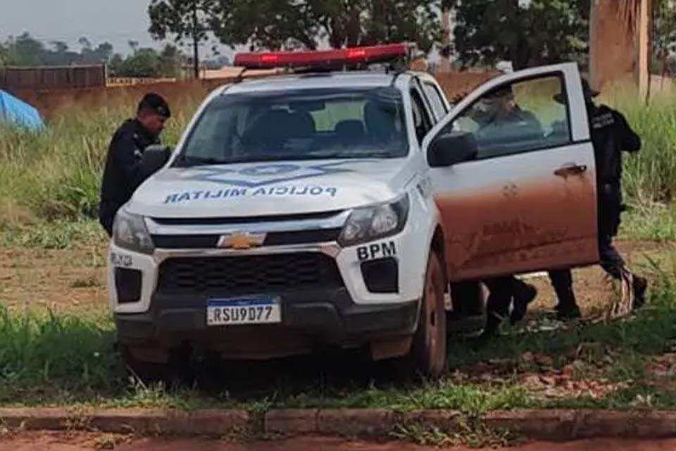 Homem esfaqueado em Fortaleza do Abunã morre a caminho do Hospital