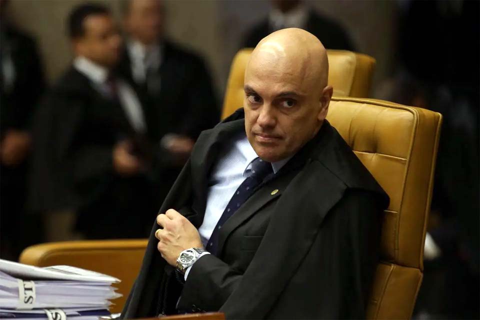 Moraes determina imediato bloqueio de perfis do PCO nas redes sociais