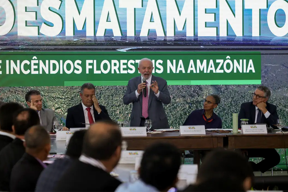 Amazônia terá R$ 730 milhões para combate a incêndios e desmatamento