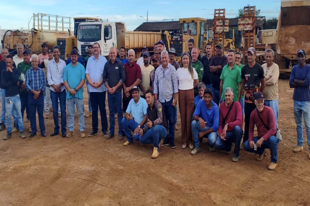 Ezequiel Neiva destina mais R$ 2 milhões para recuperação de estradas vicinais em Machadinho do Oeste