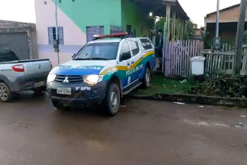 Grávida mata marido com facada no coração em Porto Velho