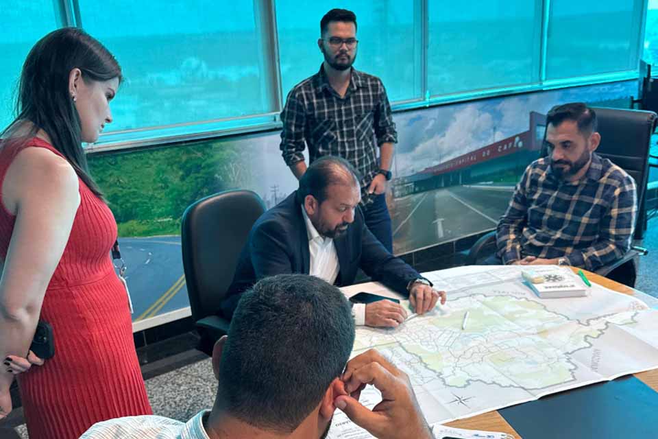 Deputado Laerte Gomes garante recurso para projeto de pavimentação da rodovia que liga Rondônia ao Mato Grosso