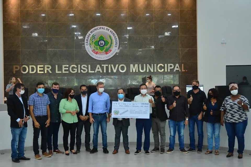 Câmara devolve mais de R$ 2 milhões para a Prefeitura de Vilhena em sessão especial