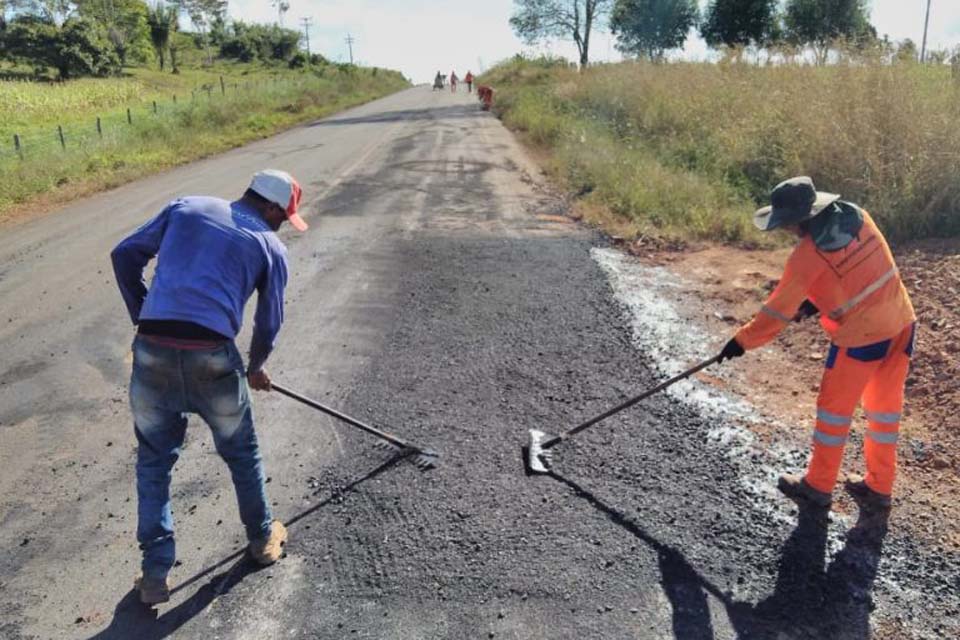 DER conclui operação tapa-buracos na rodovia 010, entre Novo Horizonte do Oeste e Migrantinópolis