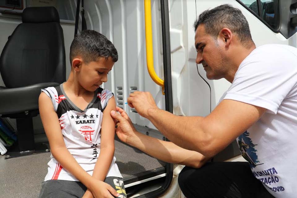 Semusa de Ji-Paraná realiza vacinação itinerante no bairro Capelasso no sábado (23)