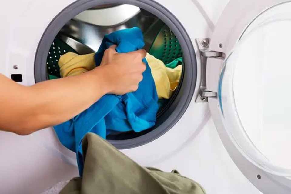 Acidentes fatais envolvendo manuseio de máquinas de lavar podem ser evitados, alerta Energisa