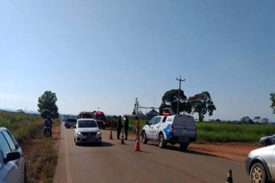Motociclista morre em colisão frontal com picape na BR-435 em Cerejeiras