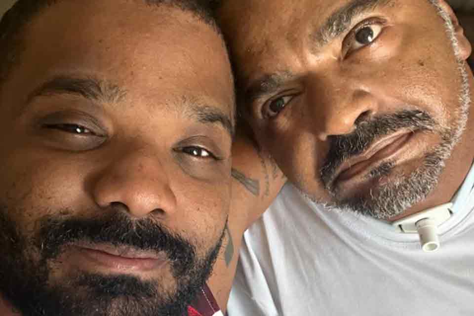 Após morte de Arlindo Cruz, filho Arlindinho retorna aos palcos e relembra conselho do pai