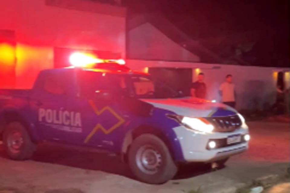 Mulher é morta a facadas no setor 01 de Cujubim