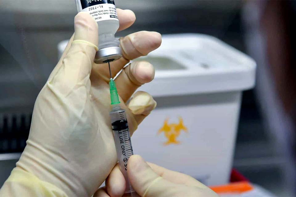 Covid-19: Pandemia já causou mais de 2,5 milhões de mortos no mundo