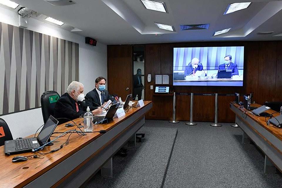 Senador Acir Gurgacz defende equilíbrio na Lei Geral do Licenciamento Ambiental