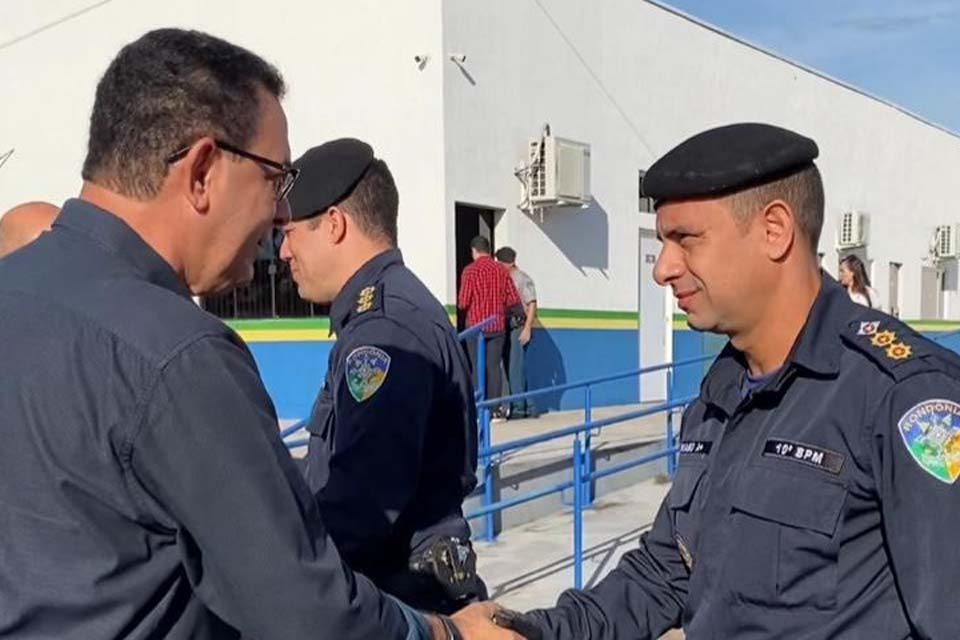 Prefeito Aldo Júlio participa da troca de comando no 10º BPM e deseja boas-vindas ao novo comandante