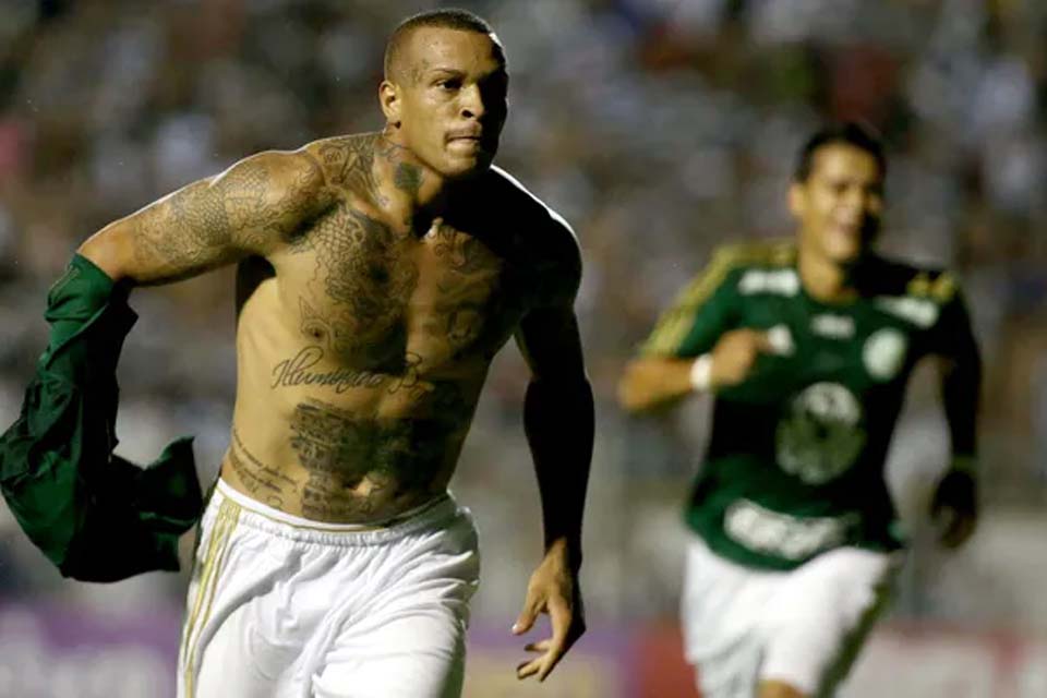 Ex-Palmeiras e Figueirense, volante França retorna ao União Cacoalense