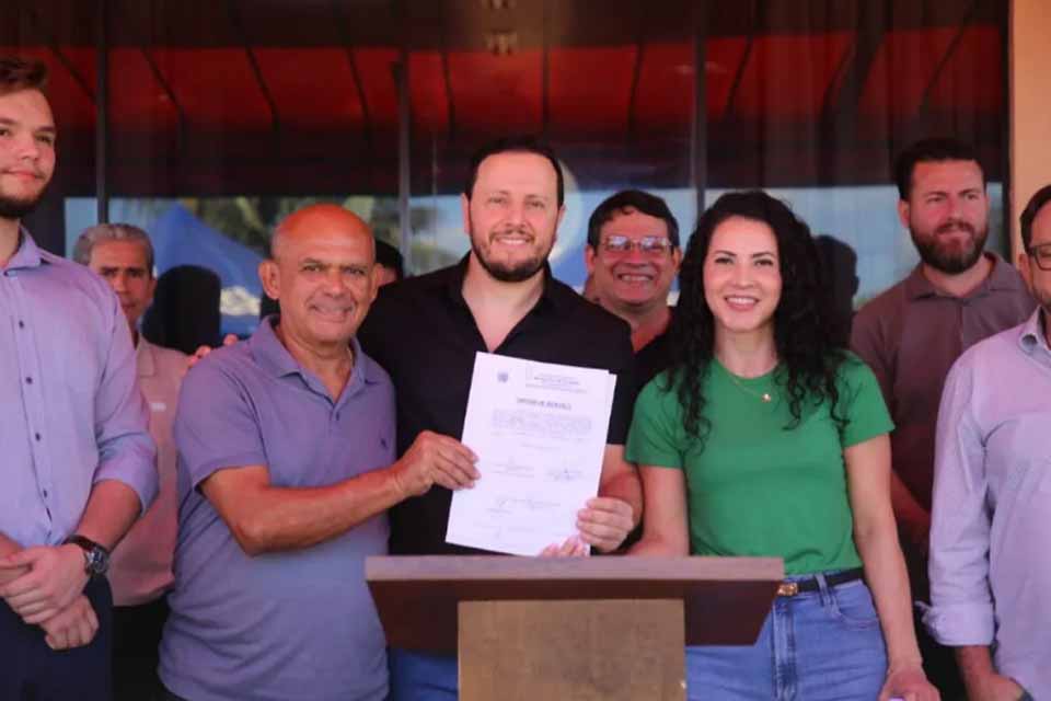 Prefeitura de Vilhena assina ordem de serviço para obra de asfalto e drenagem no Setor 22