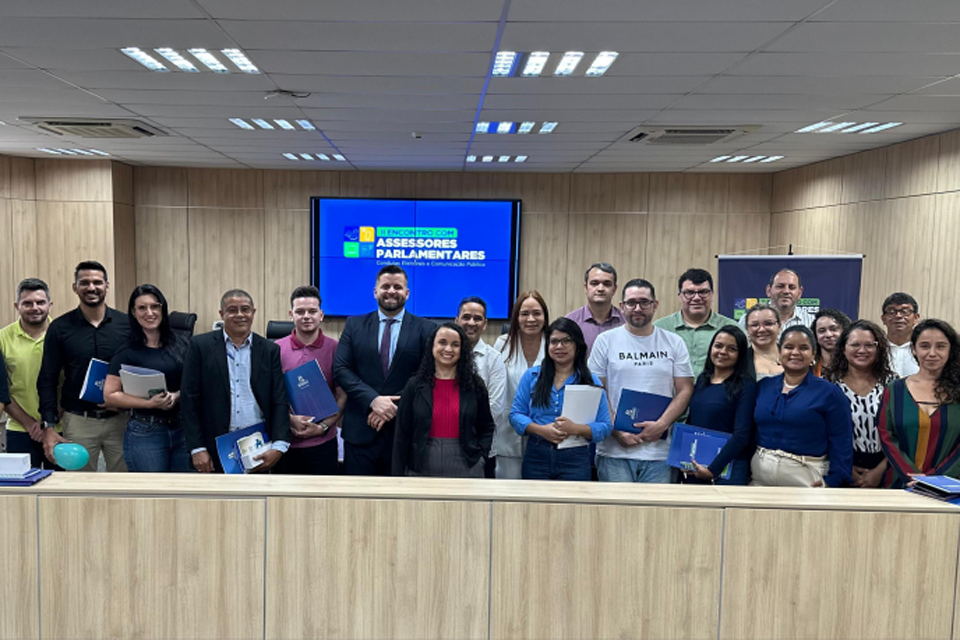 Manual de Redação e Estilo e condutas eleitorais são abordados no II Encontro de Assessores Parlamentares