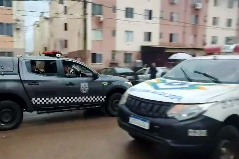 Megaoperação de forças policiais mira criminosos em condomínios populares