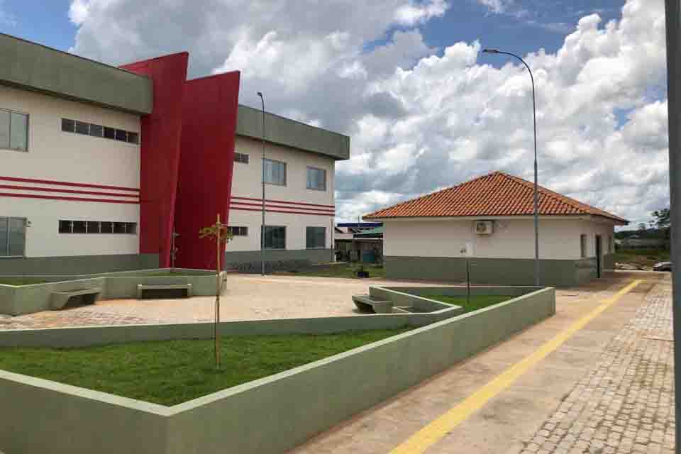 Jaru convoca candidatos do processo seletivo para Chamada Pública de Medicina Veterinária e do Técnico em Comércio