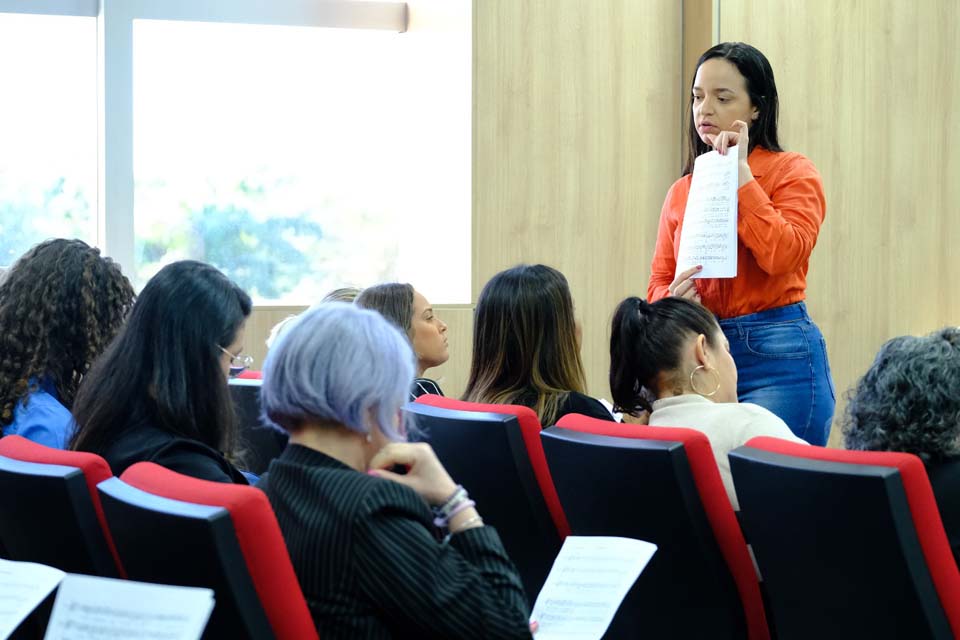 Coral da Assembleia Legislativa de Rondônia realiza primeiro ensaio