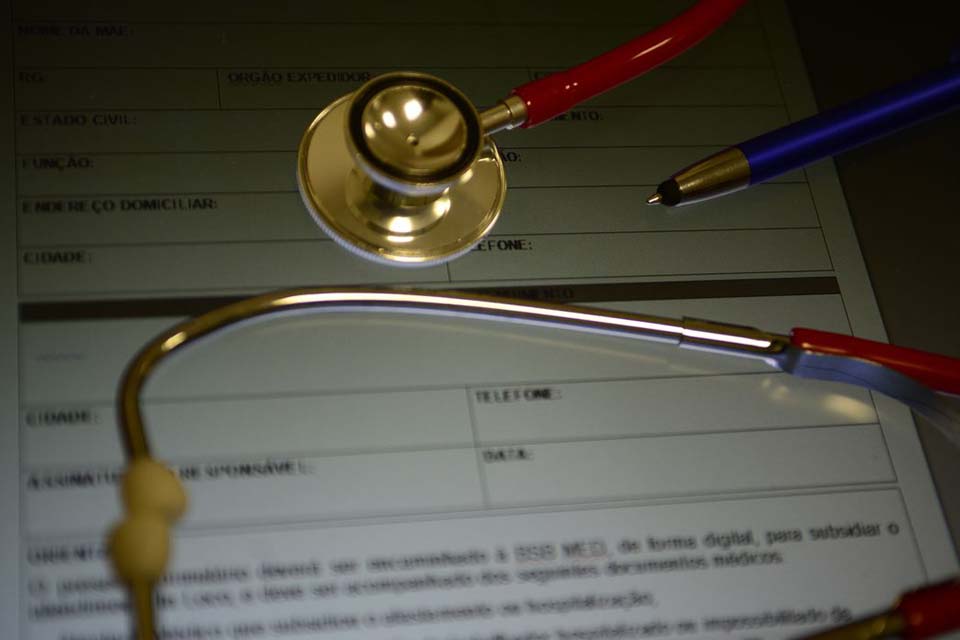 Relator do PL dos Planos quer proibir rescisão unilateral de contrato