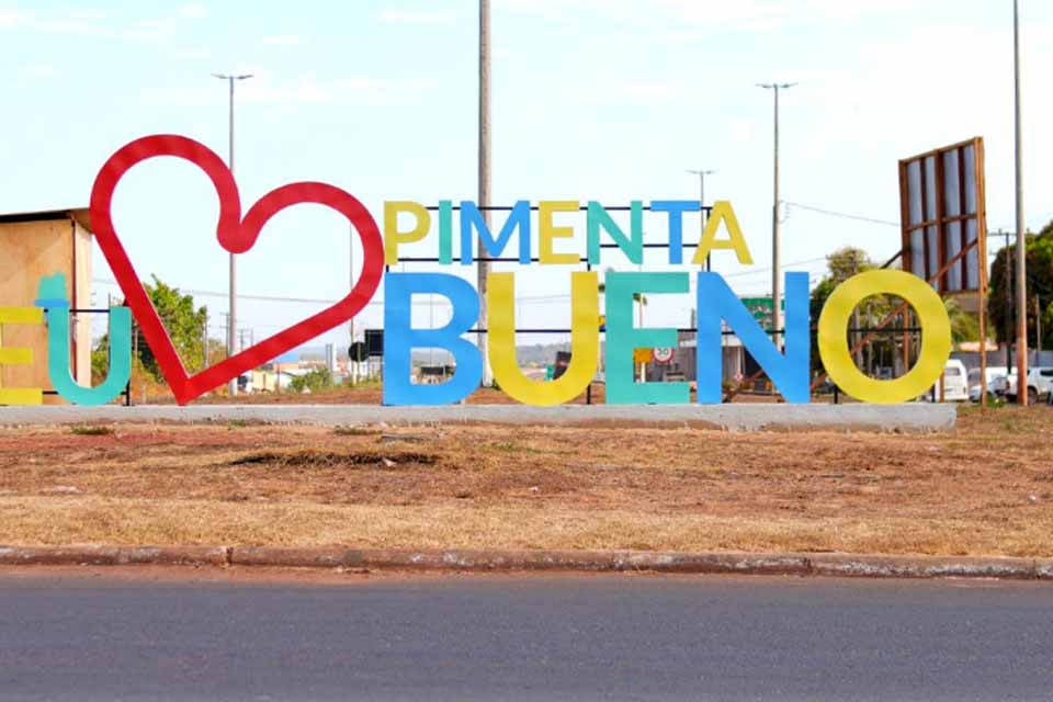 Pimenta Bueno ganha novo cartão-postal: Letreiro “Eu Amo Pimenta Bueno”