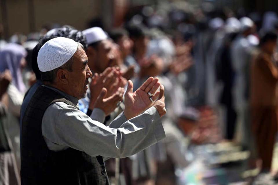 Minoria hazara denuncia ordens de despejo pelos talibãs
