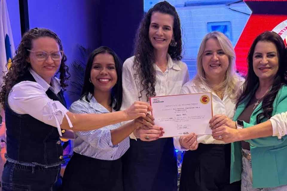 Educação pública municipal de Jaru é reconhecida pelo MEC com Selo de Ouro