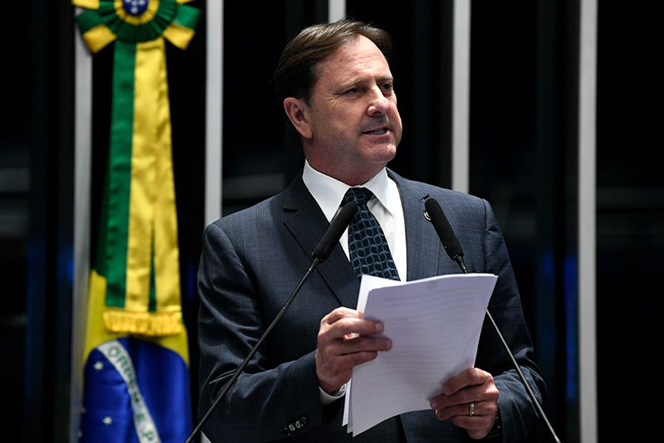 Com a sensação de dever cumprido Acir Gurgacz se despede do Senado após 16 anos