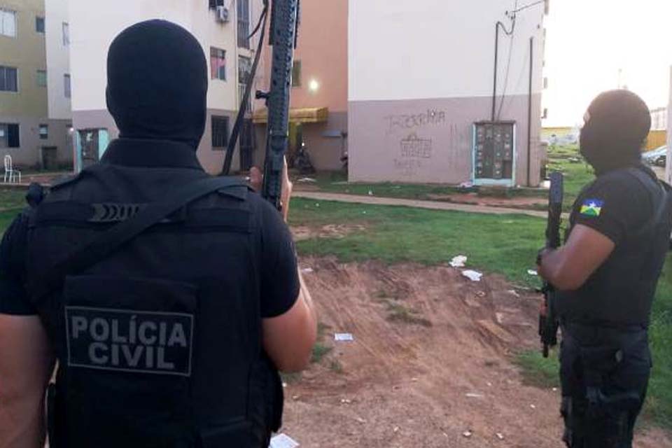 Trio é preso com armas durante prisão de homicida no Porto Madero