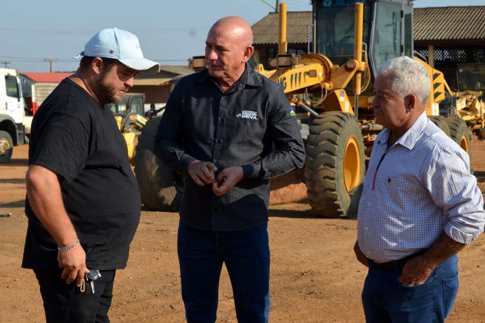Ezequiel Neiva destina R$ 1 milhão para melhorias em estradas vicinais de Machadinho do Oeste