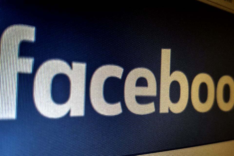 Empresas boicotam publicidade no Facebook por discurso de ódio
