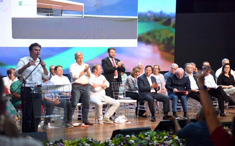 Comunidade acadêmica prestigia anúncio de investimentos do Governo Federal em Rondônia