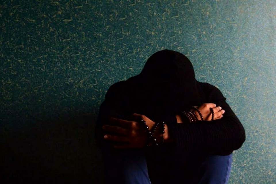 Pandemia provocou alta de mais de 25% de casos de depressão e ansiedade no mundo, mostra estudo