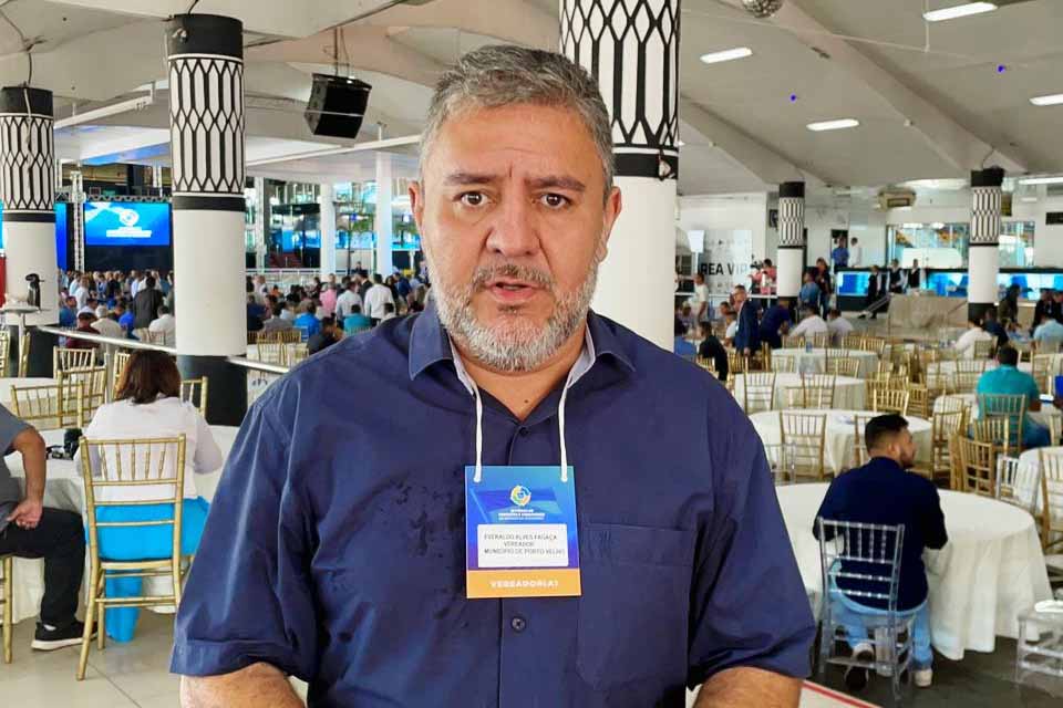 Vereador Fogaça discute políticas municipais no 3º Fórum de Prefeitos e Vereadores do Estado de Rondônia