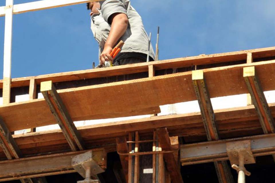 Inflação da construção sobe para 0,35% em fevereiro
