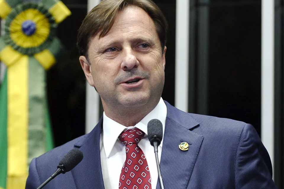 Projeto de Lei do Senador Acir Gurgacz cria FIES Emergencial durante a pandemia
