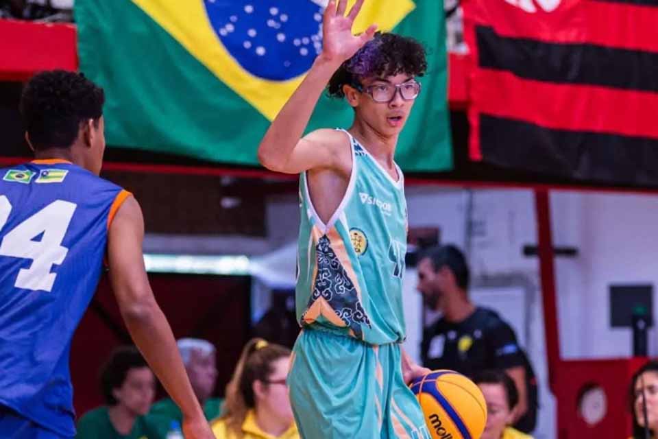 Jovem vilhenense embarca para o Paraná em busca do sonho no basquete profissional
