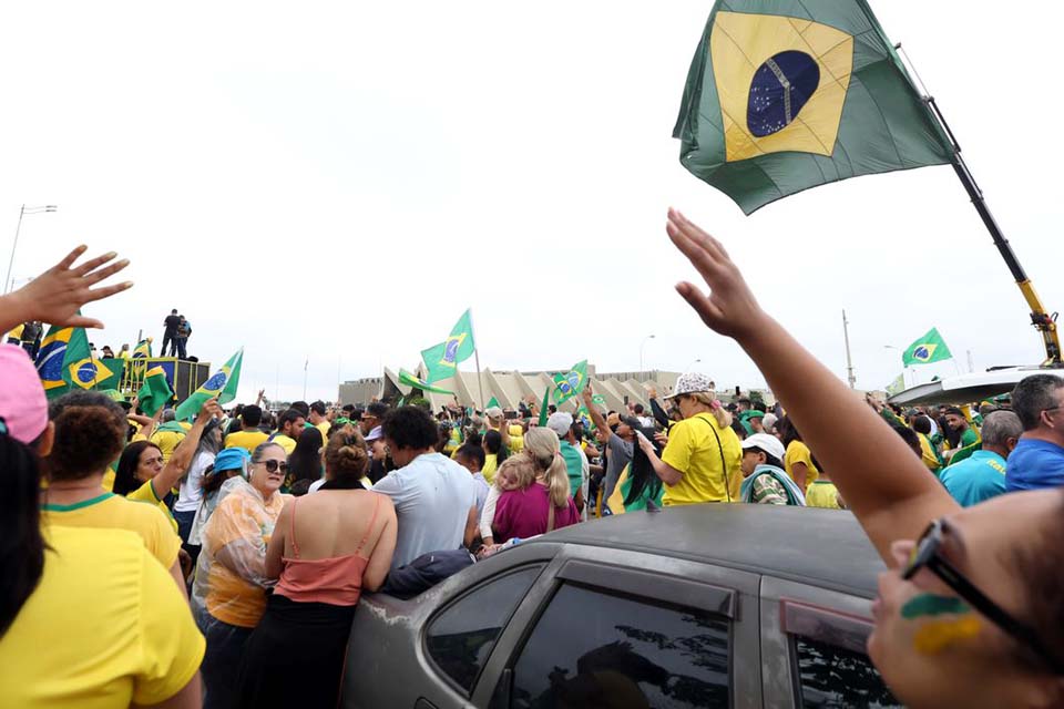 Moraes solta mais 52 presos por atos golpistas de 8 de janeiro