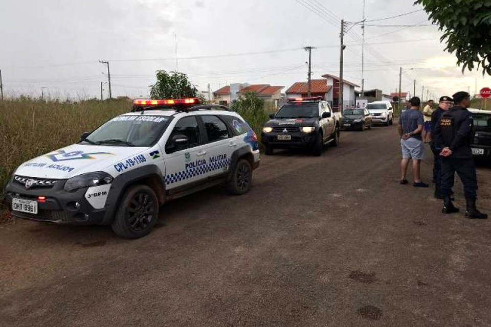 Rapaz de 22 anos mata a própria mãe e se entrega à polícia