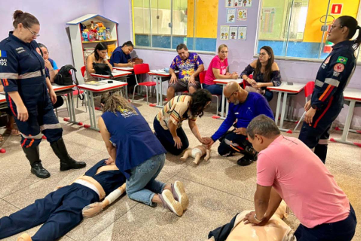 Treinamento ensina sobre segurança para servidores e alunos