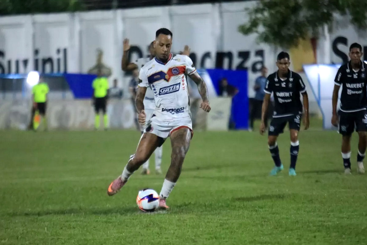 Com gols de Tchalles e Luan Viana, Gazin Porto Velho vence o Remo na estreia da Copa Norte