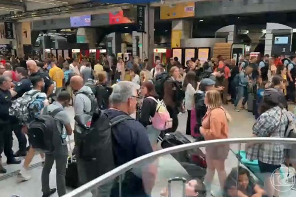 Ataques coordenados afetam trens de alta velocidade na França no dia da abertura dos Jogos de Paris