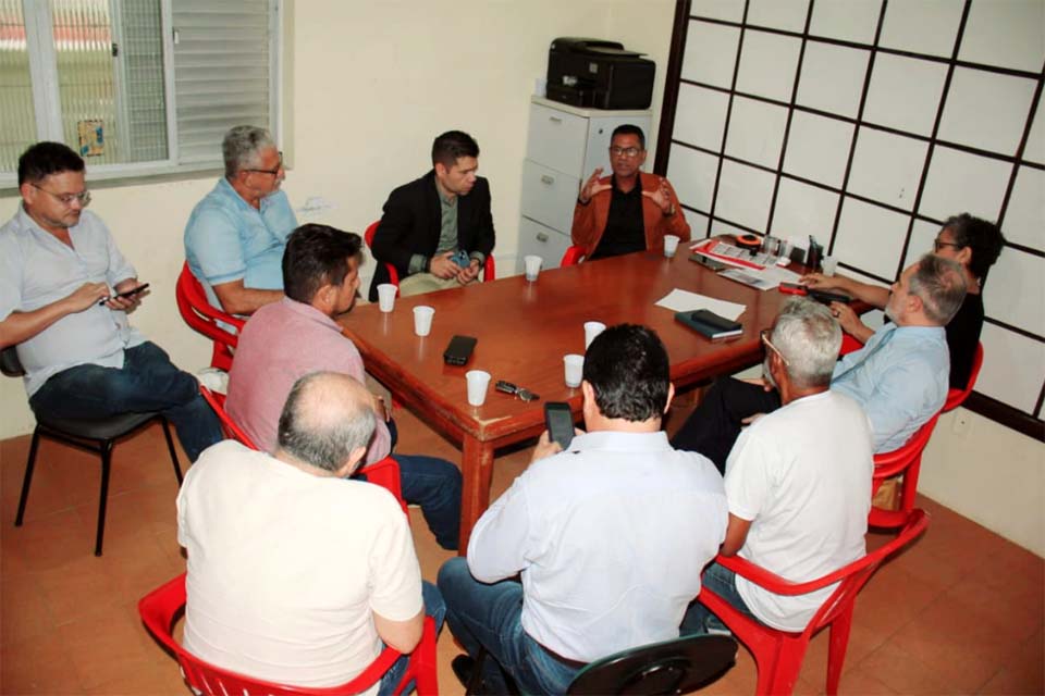 Presidente do Sindsef Almir José Silva é convidado para concorrer eleições pelo PT