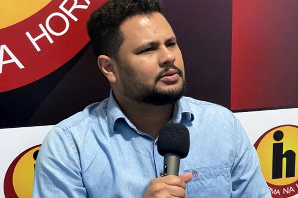 Candidato a deputado federal Samuel Costa parabeniza advogados e estudantes de Direito